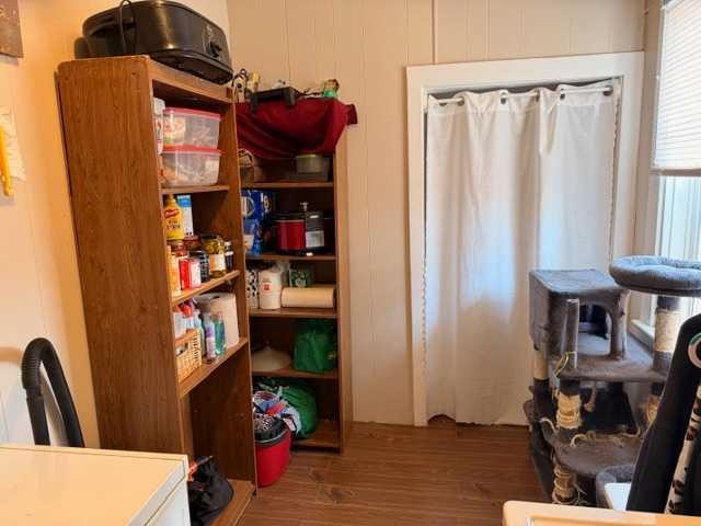 5016 51 Street, Hardisty, AB - Indoor