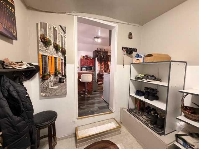 5016 51 Street, Hardisty, AB - Indoor Photo Showing Other Room