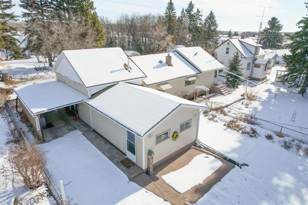 5223 Newson Boulevard, Bashaw, AB - Outdoor
