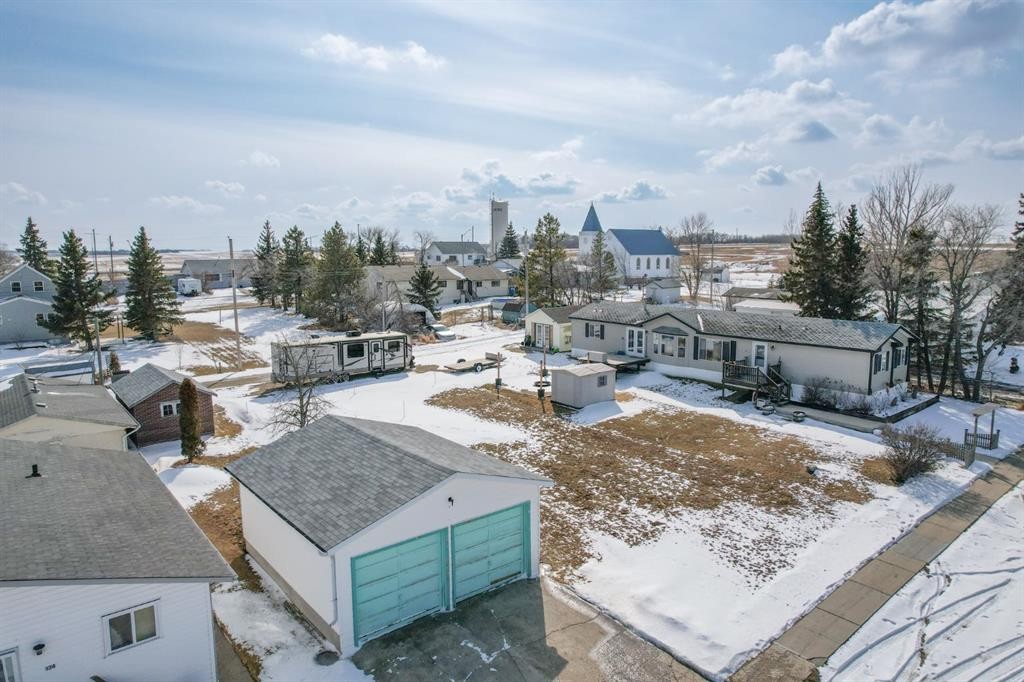 136 Main Street, Edberg, AB