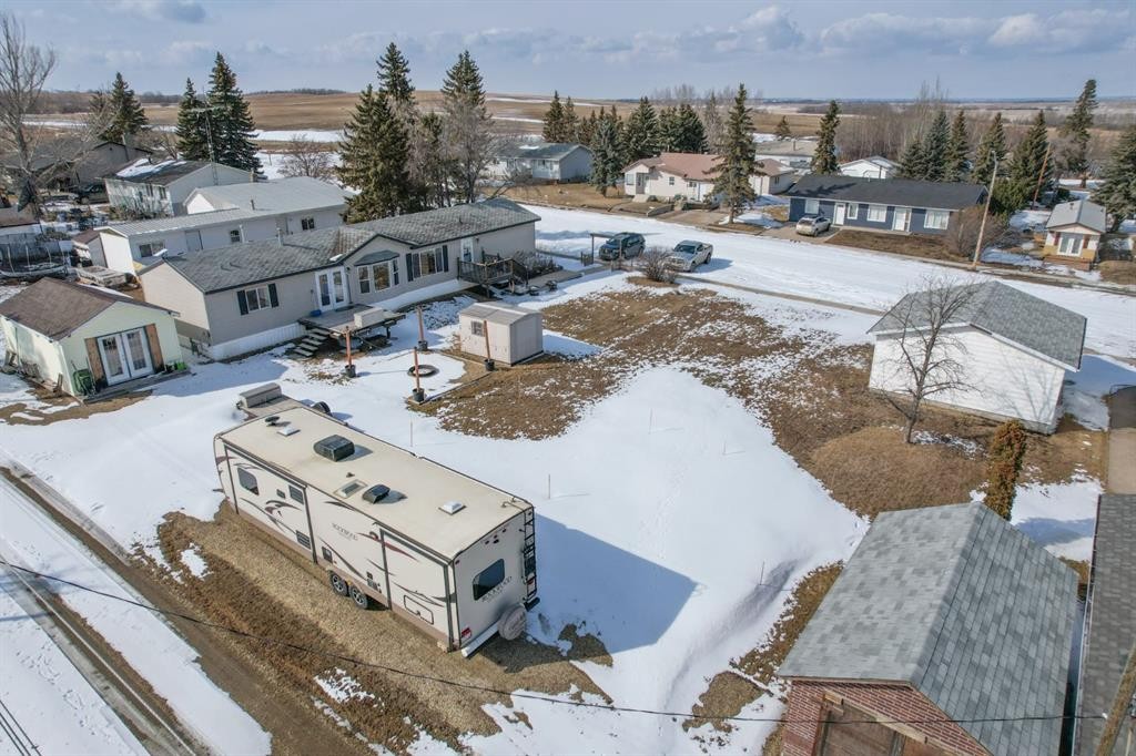 136 Main Street, Edberg, AB