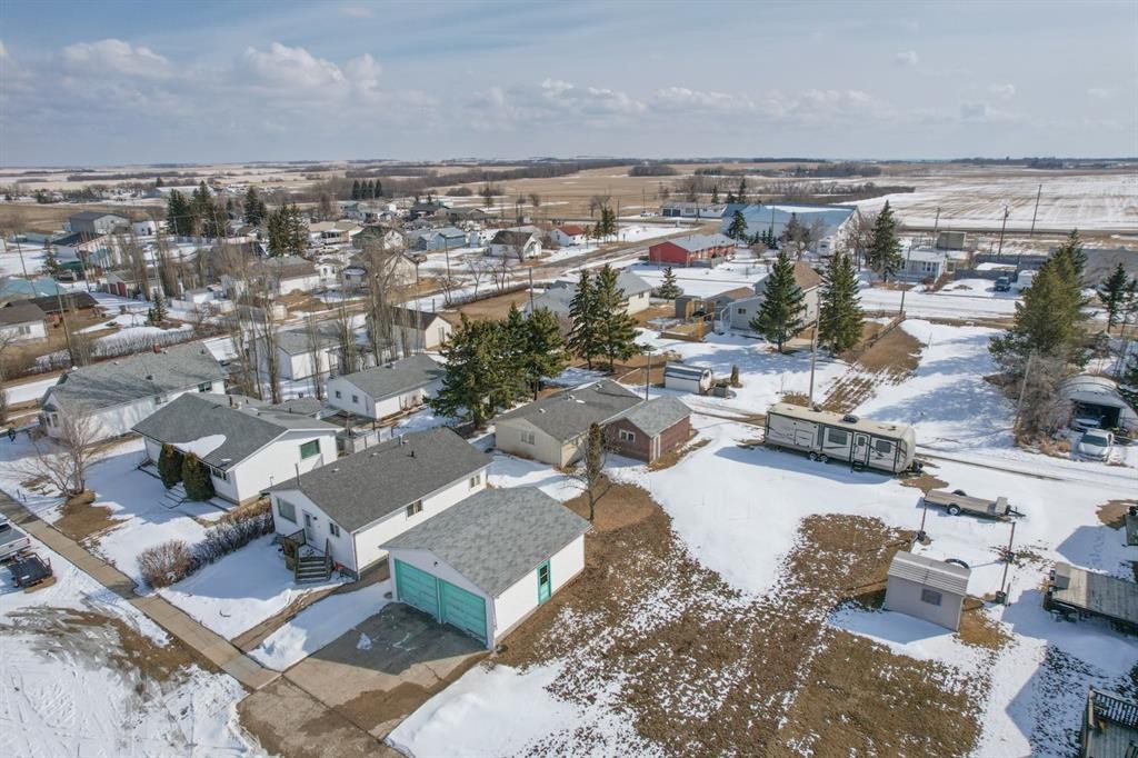 136 Main Street, Edberg, AB