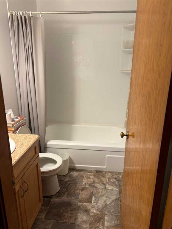 201 A&B First Street, Morrin, AB - Indoor Photo Showing Bathroom