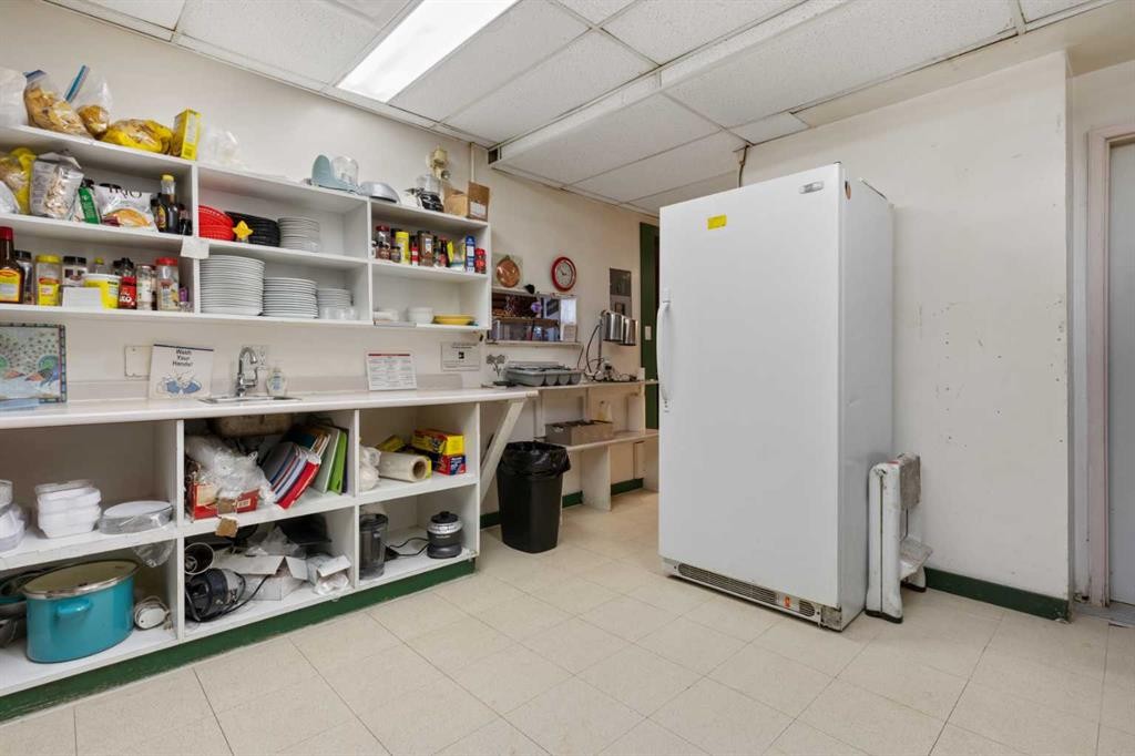 230 Main Street, Ferintosh, AB