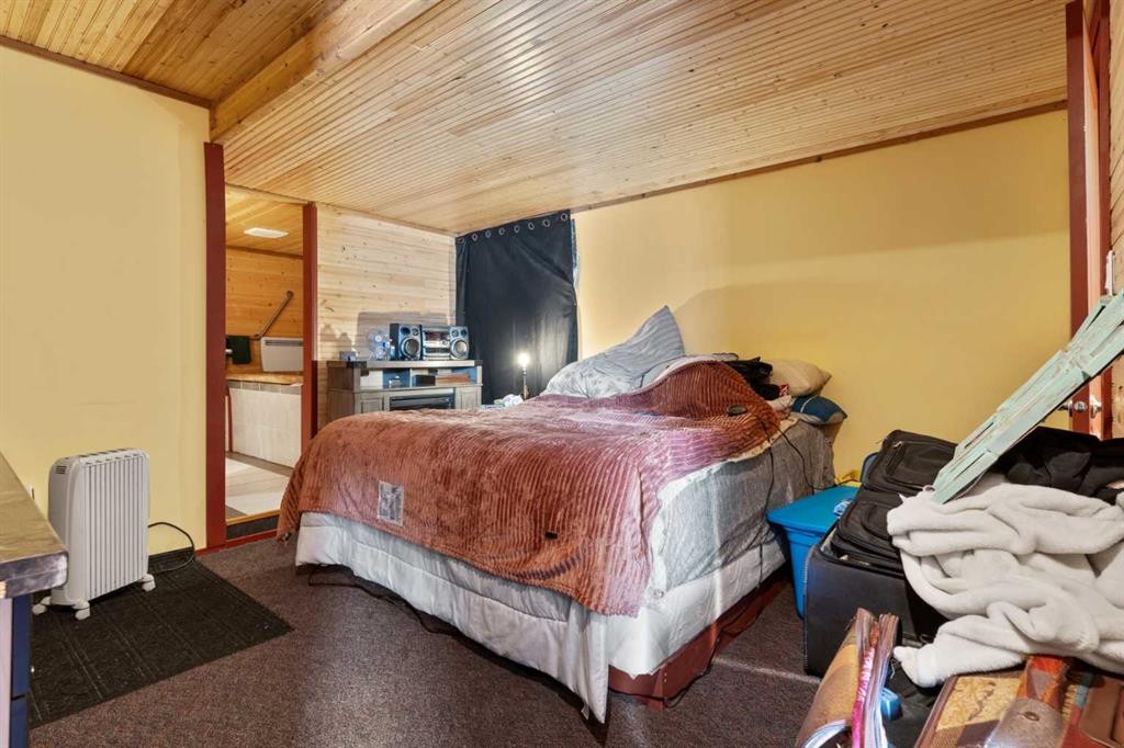230 Main Street, Ferintosh, AB