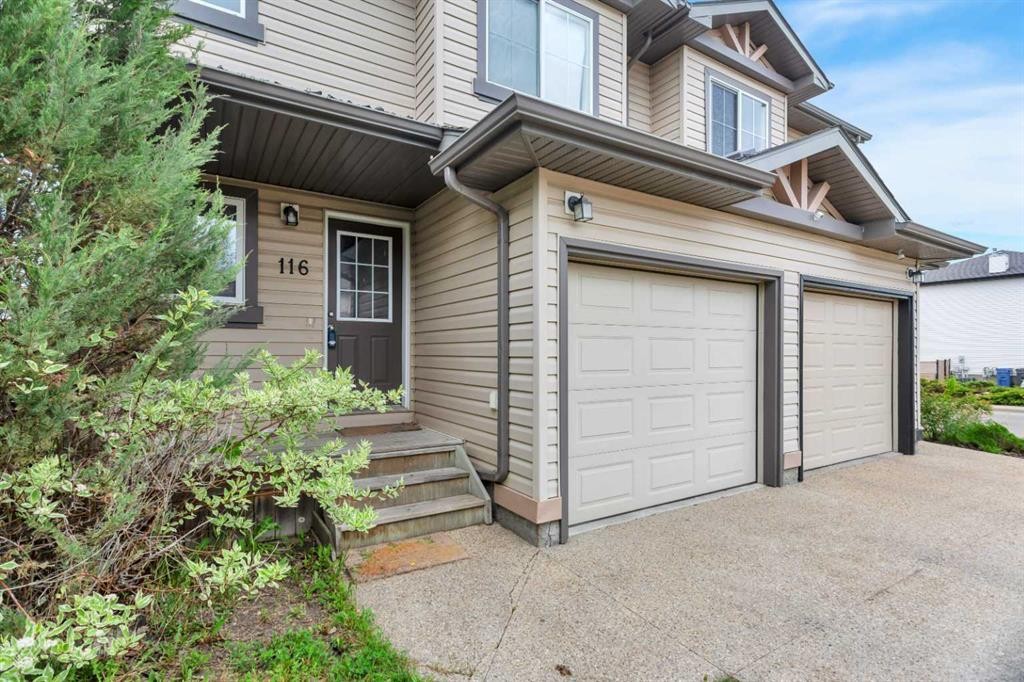 116 Arthur Close, Red Deer, AB - Outdoor With Exterior