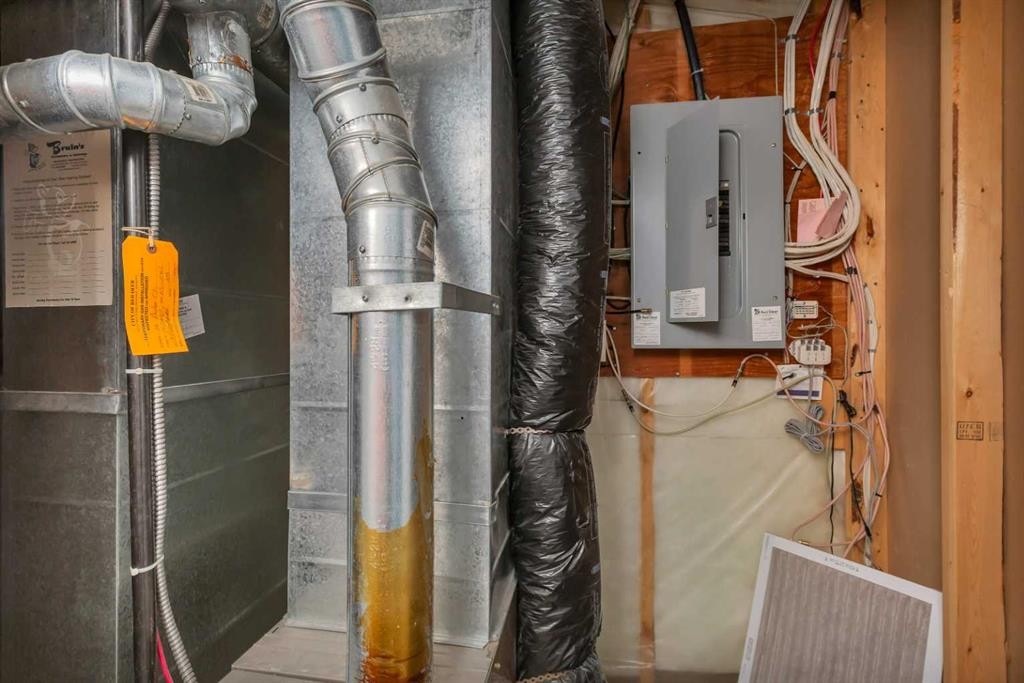 116 Arthur Close, Red Deer, AB - Indoor Photo Showing Basement