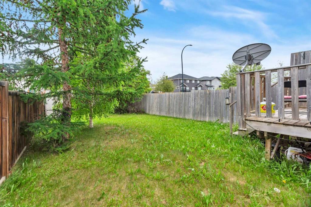 116 Arthur Close, Red Deer, AB - Outdoor
