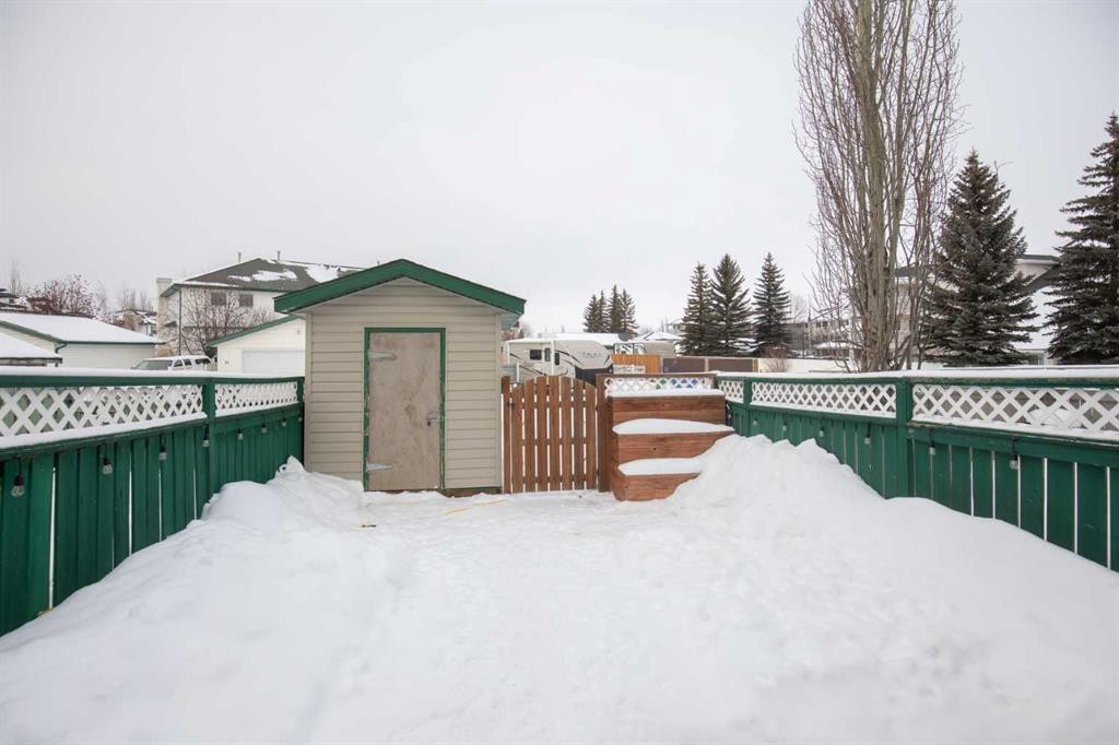 71 Abel Close, Red Deer, AB - Outdoor