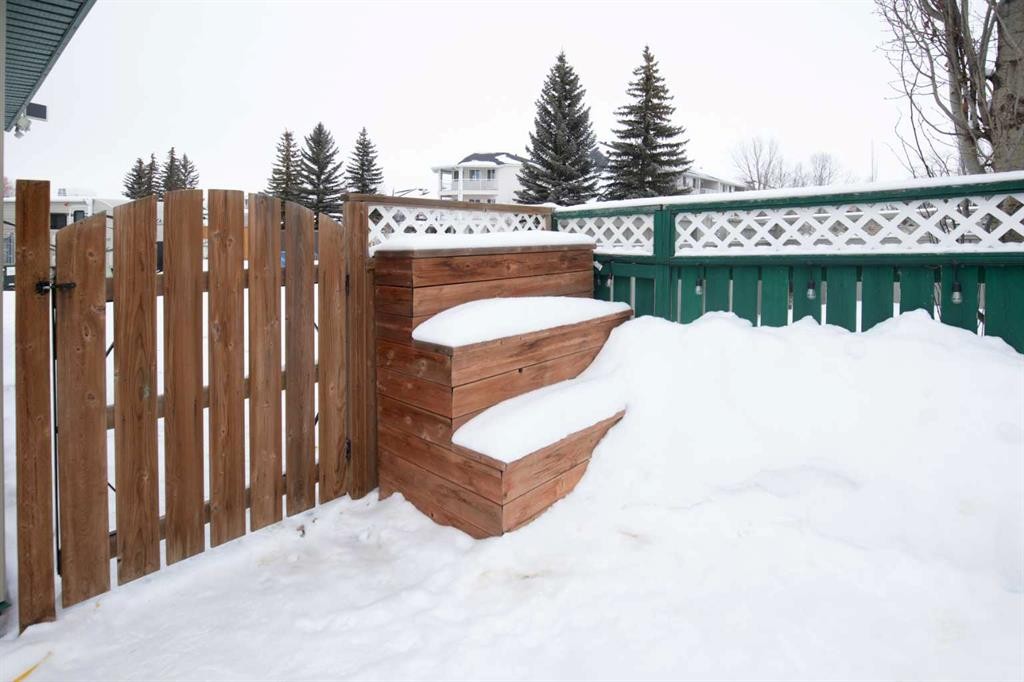 71 Abel Close, Red Deer, AB - Outdoor