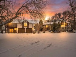 431028 Range Road 255 Rural Ponoka County, AB T4J 1S4