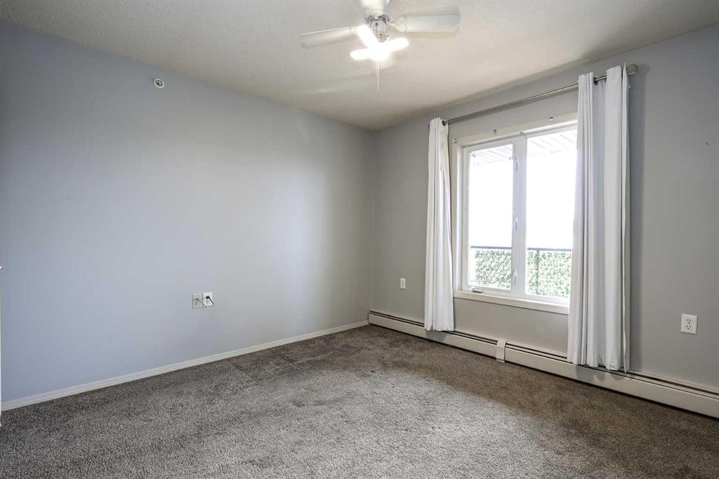 312-80A Kelloway Crescent, Red Deer, AB - Indoor Photo Showing Other Room