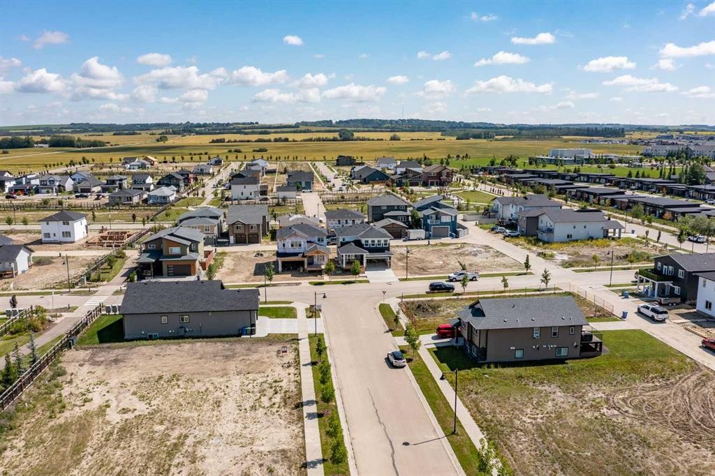 17 Thatcher Avenue, Red Deer, AB - Outdoor With View