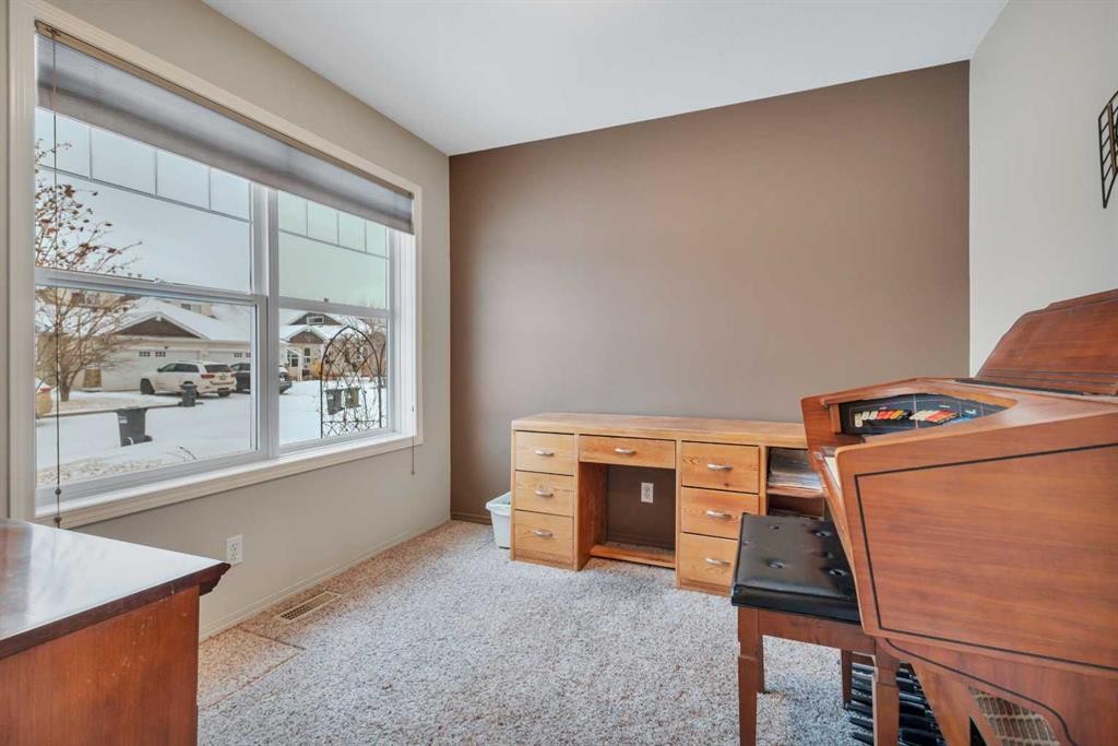 6 Jenkins Drive, Red Deer, AB - Indoor