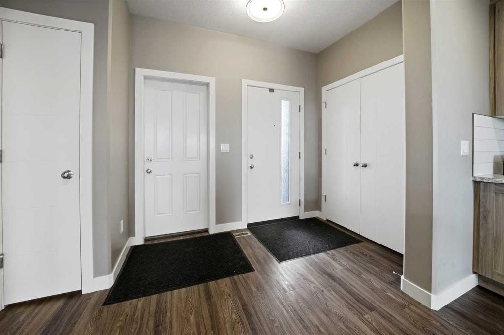 71 Palmer Circle, Blackfalds, AB - Indoor Photo Showing Other Room