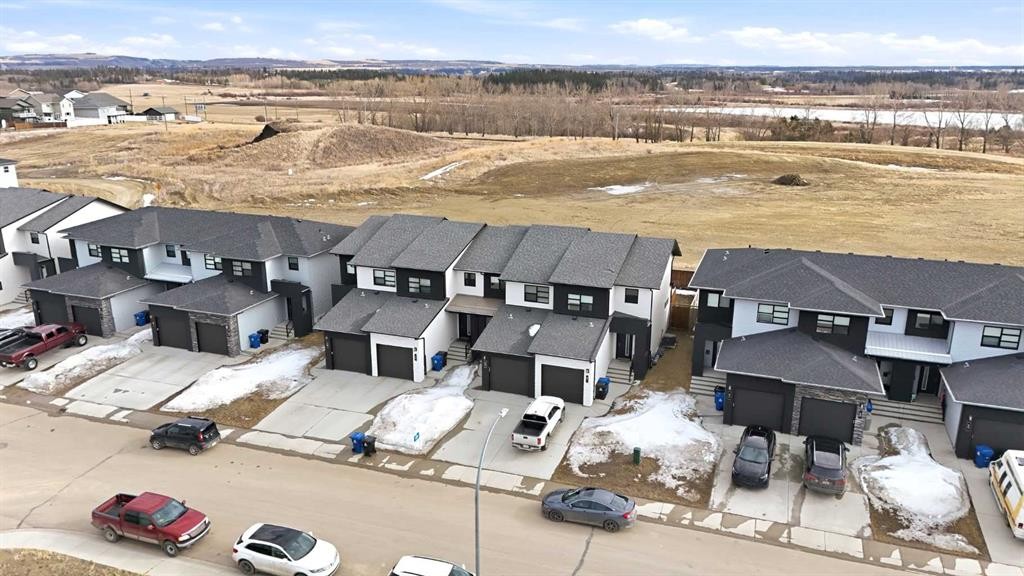 71 Palmer Circle, Blackfalds, AB - Outdoor
