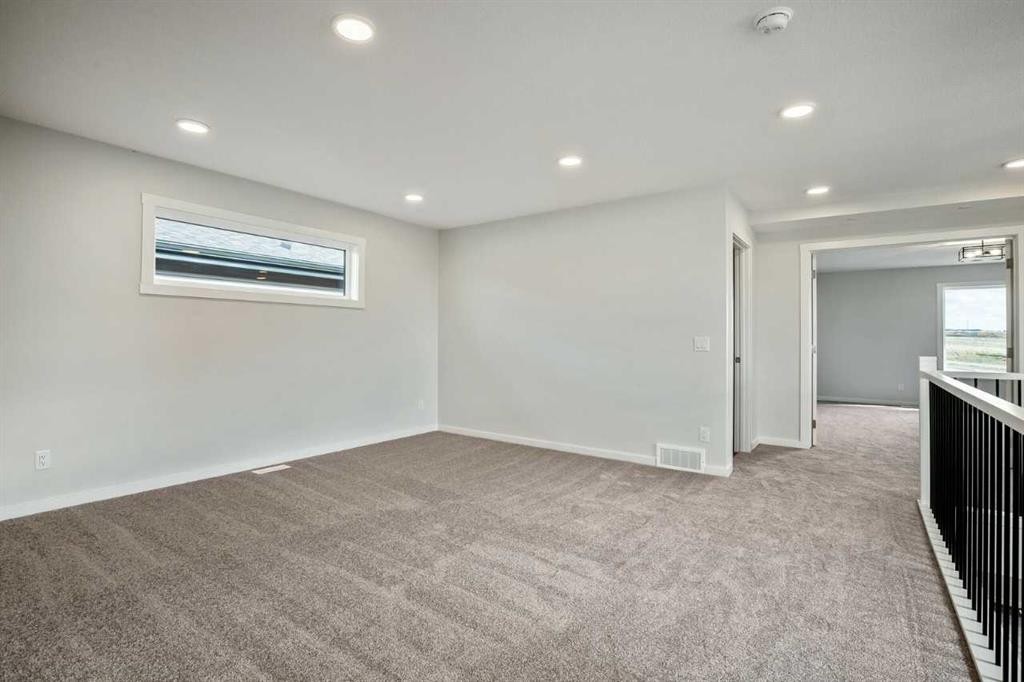 27 Heritage Link, Cochrane, AB - Indoor