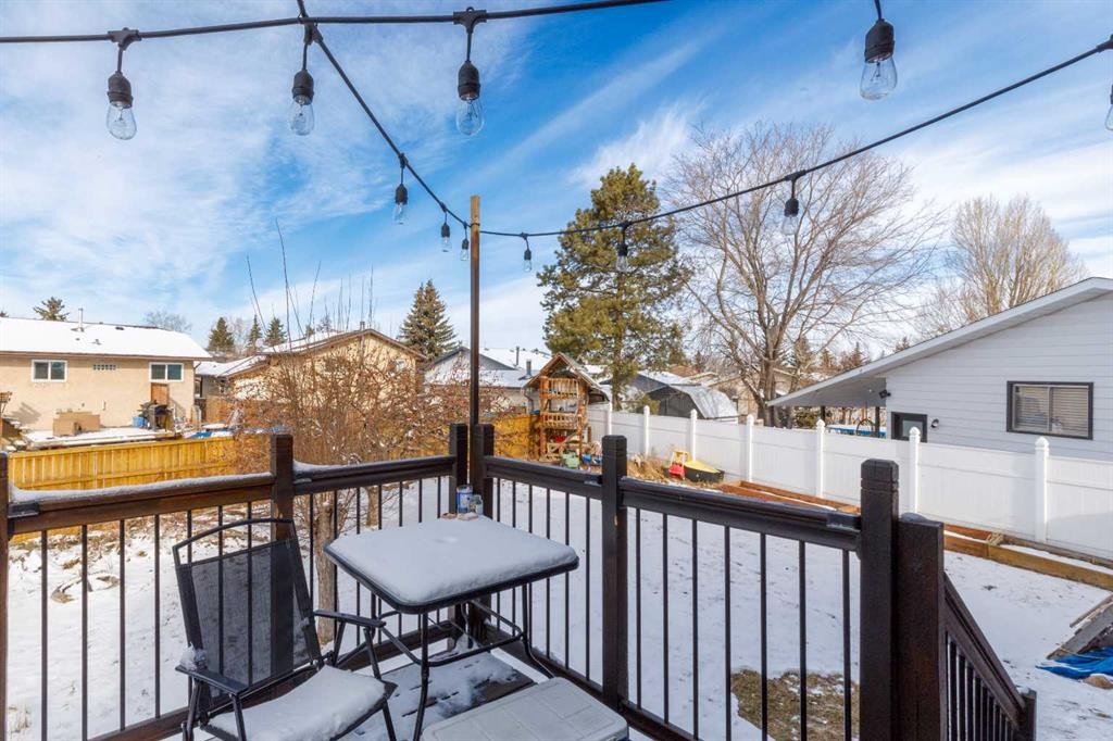 28 Goard Close, Red Deer, AB - Outdoor With Exterior