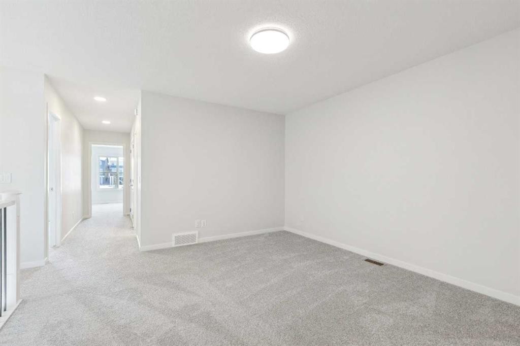 38 Annette Green Nw, Calgary, AB - Indoor Photo Showing Other Room