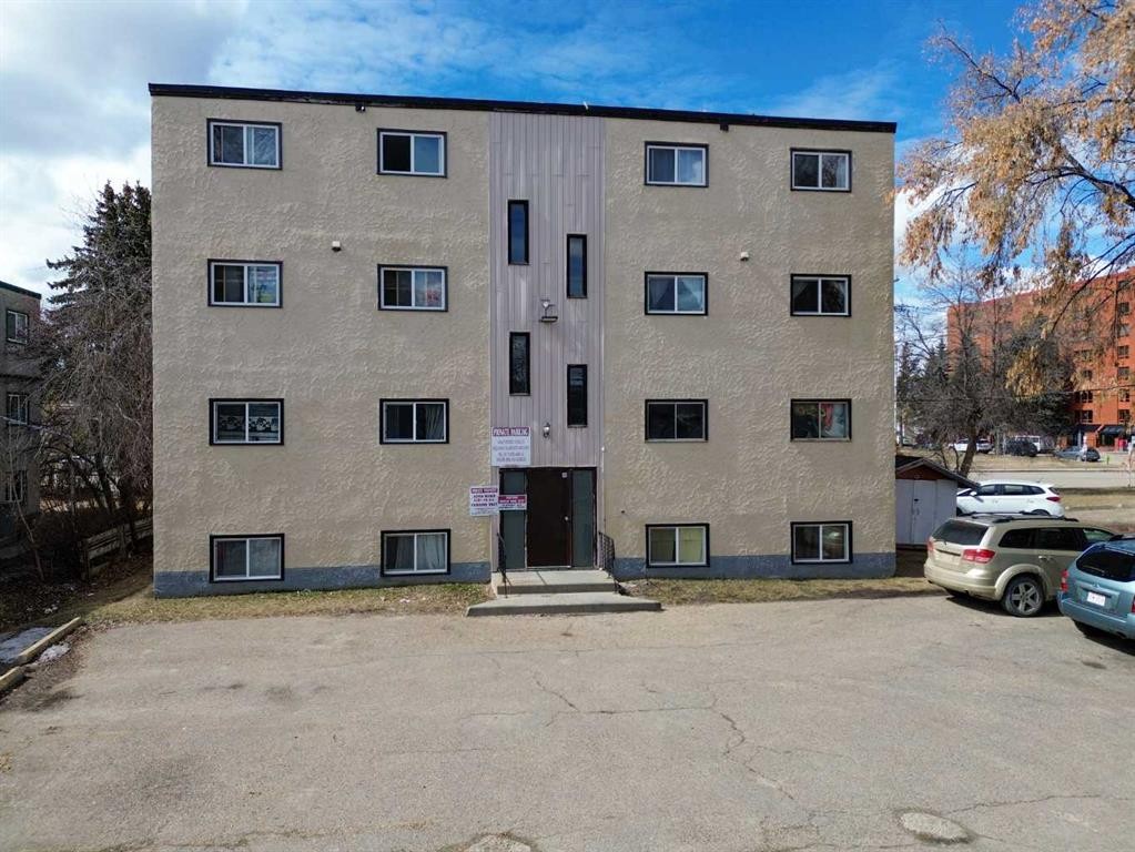 5307 48 Avenue, Red Deer, AB - Outdoor