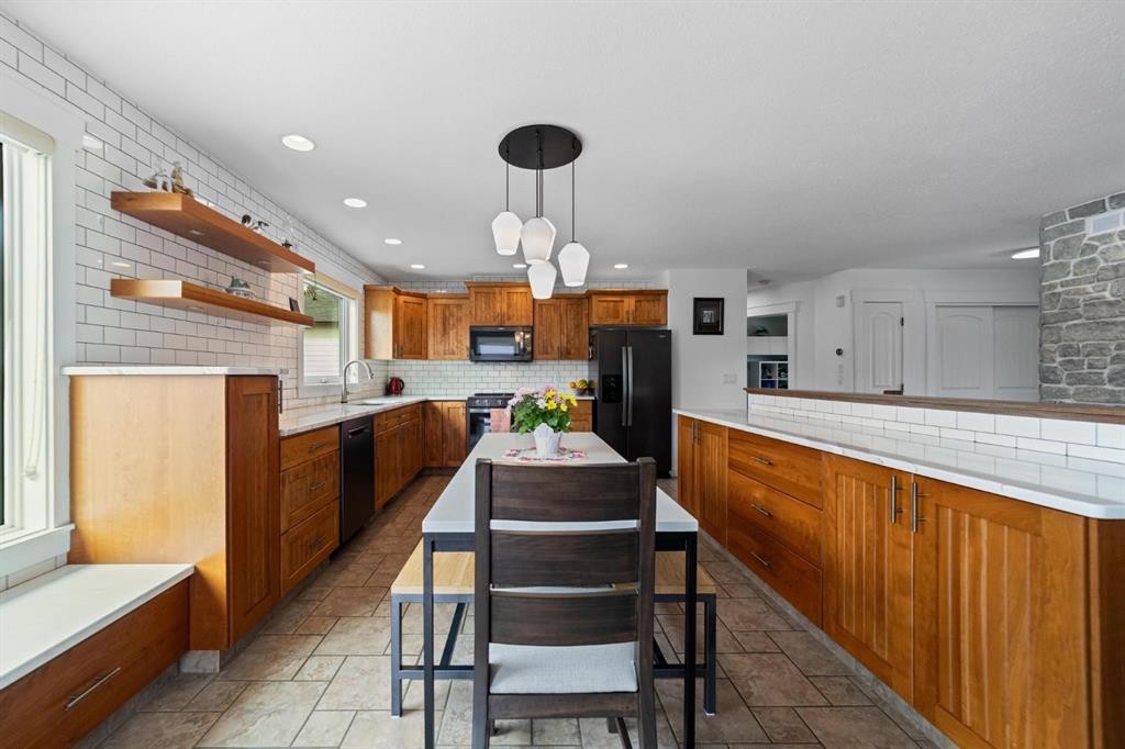 5331 55 Avenue, Bashaw, AB - Indoor Photo Showing Kitchen