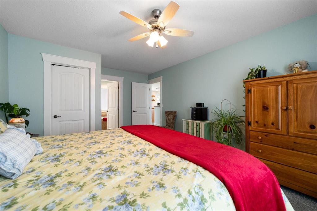 5331 55 Avenue, Bashaw, AB - Indoor Photo Showing Bedroom