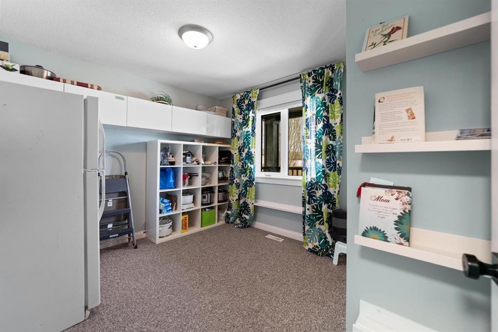 5331 55 Avenue, Bashaw, AB - Indoor