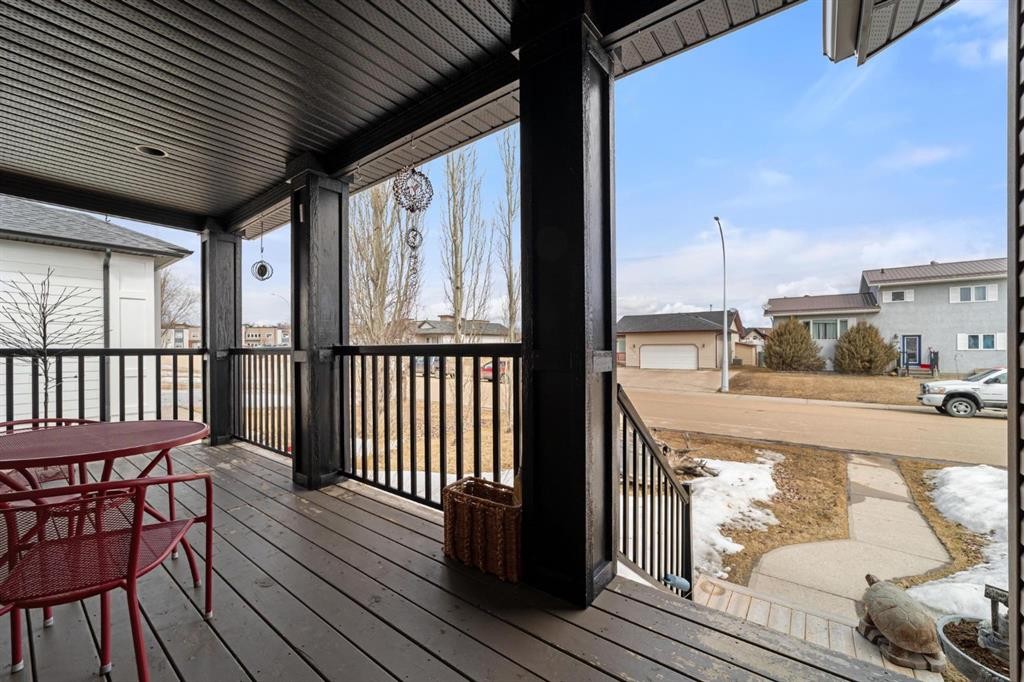 5331 55 Avenue, Bashaw, AB - Outdoor With Deck Patio Veranda With Exterior