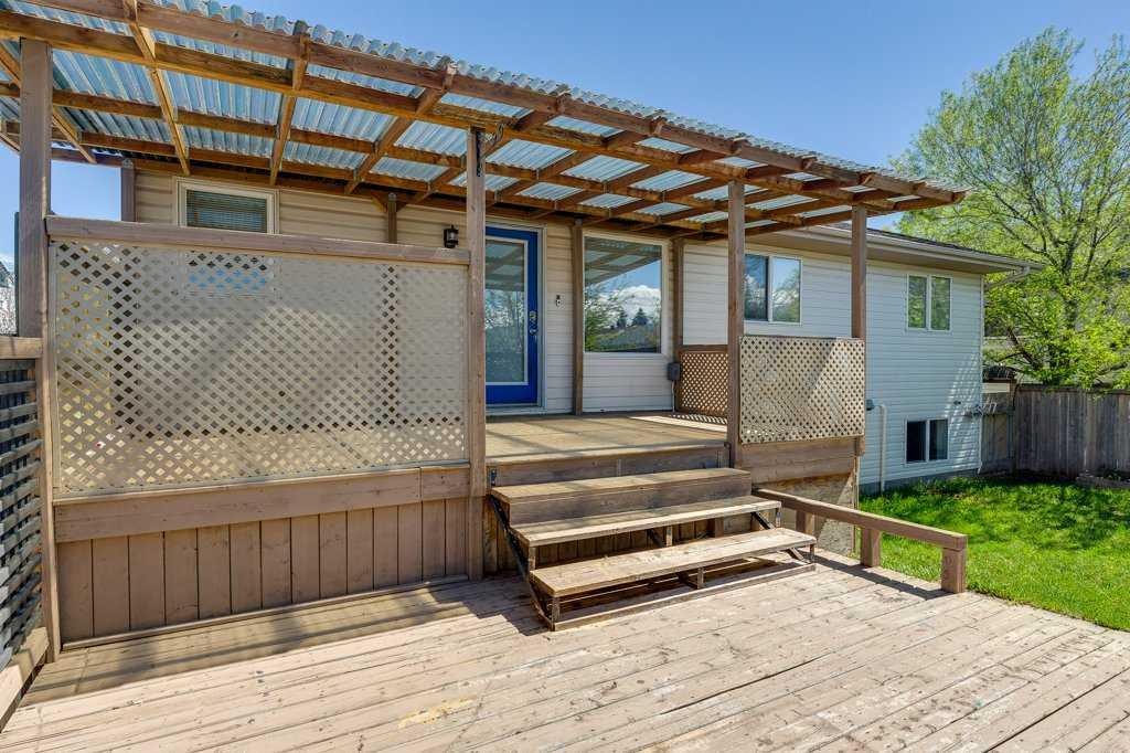 68 Herder Drive, Sylvan Lake, AB - Outdoor With Deck Patio Veranda