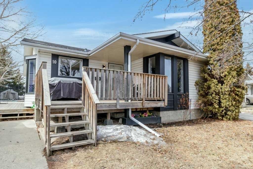 10 Chappel Drive, Red Deer, AB - Outdoor With Deck Patio Veranda