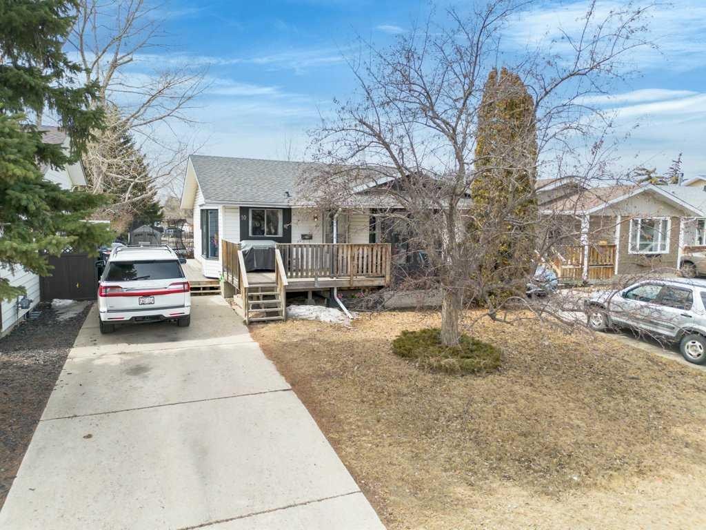 10 Chappel Drive, Red Deer, AB - Outdoor With Deck Patio Veranda