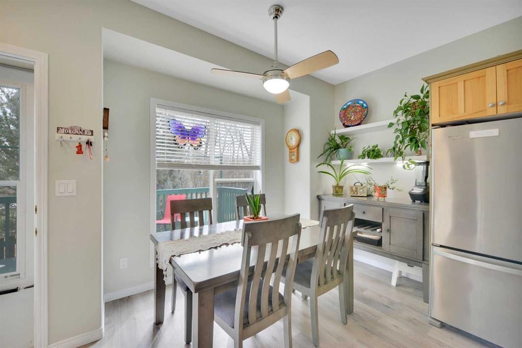 47 Abel Close, Red Deer, AB - Indoor Photo Showing Dining Room