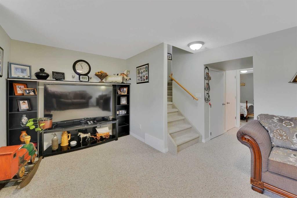 47 Abel Close, Red Deer, AB - Indoor