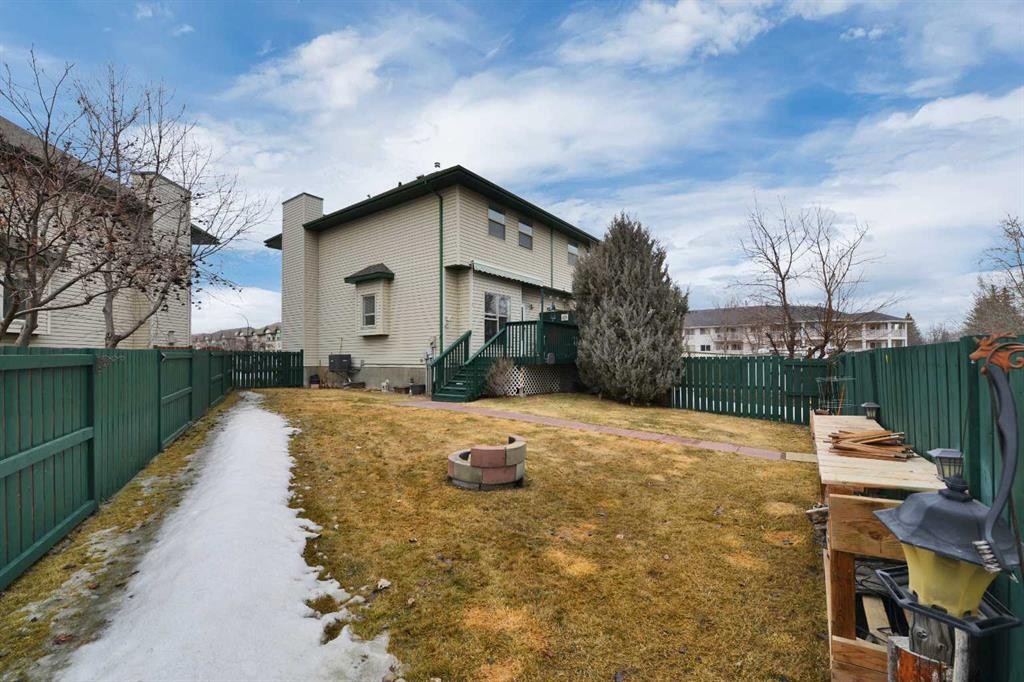 47 Abel Close, Red Deer, AB - Outdoor