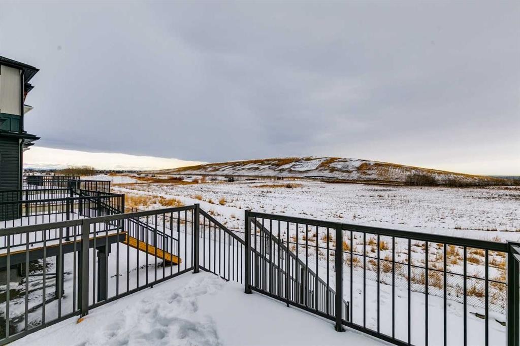 49 Walgrove Bay Se, Calgary, AB - Outdoor With Balcony