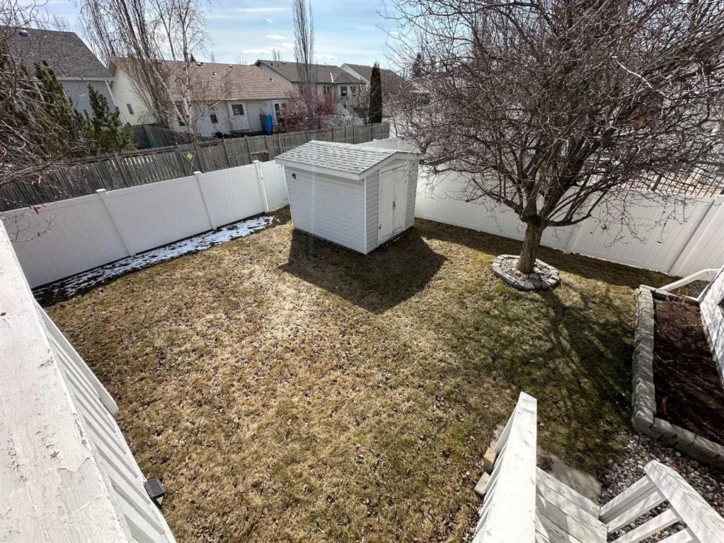 2 Dalton Close, Red Deer, AB - Outdoor
