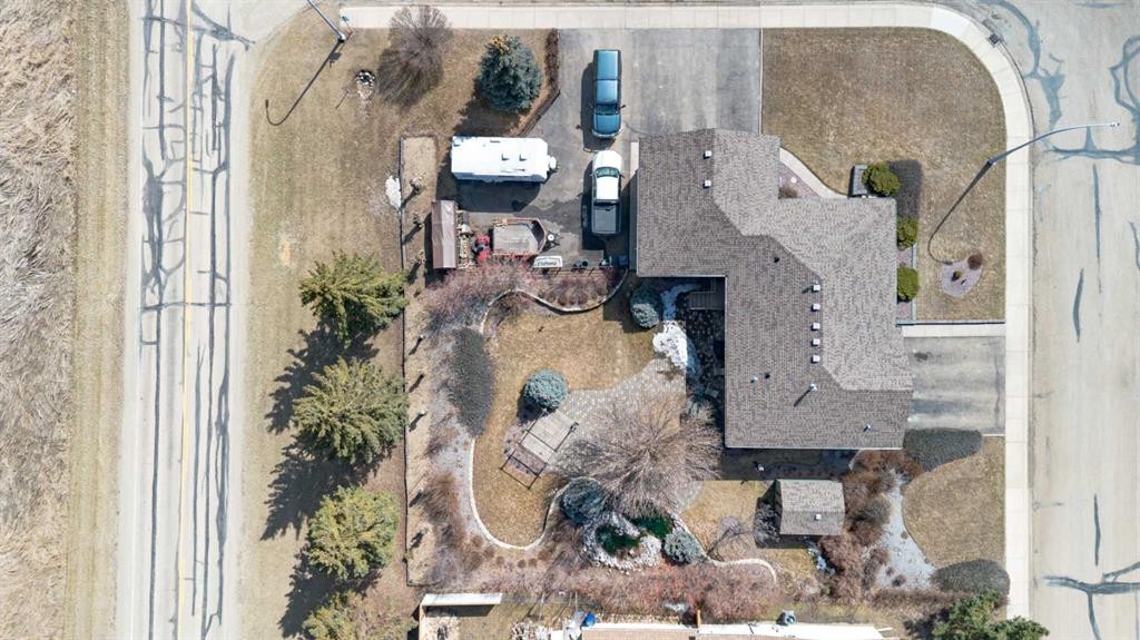 5404 49A Avenue, Alix, AB -