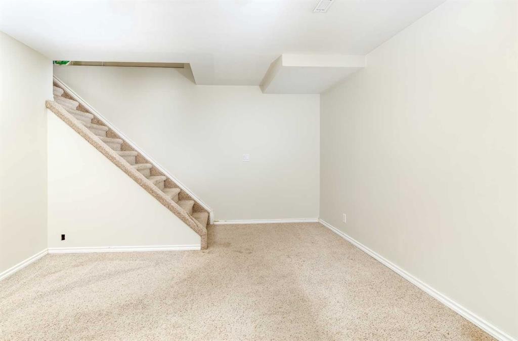 27 Kovac, Red Deer, AB - Indoor Photo Showing Other Room