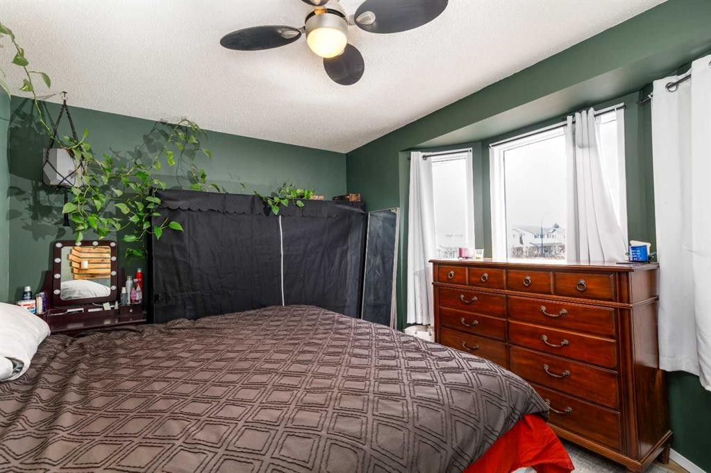 27 Kovac, Red Deer, AB - Indoor Photo Showing Bedroom