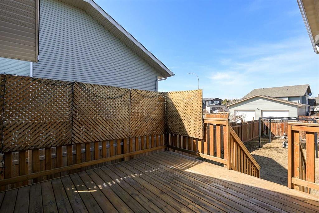 85 Cedar Crescent, Blackfalds, AB - Outdoor With Deck Patio Veranda With Exterior