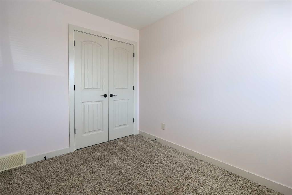 85 Cedar Crescent, Blackfalds, AB - Indoor Photo Showing Other Room