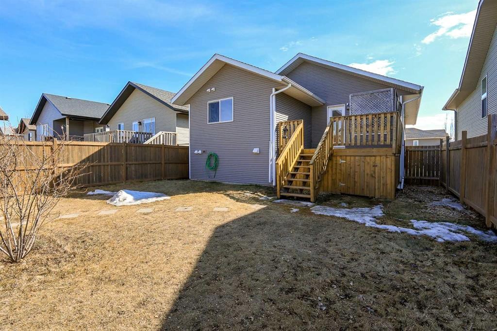 85 Cedar Crescent, Blackfalds, AB - Outdoor