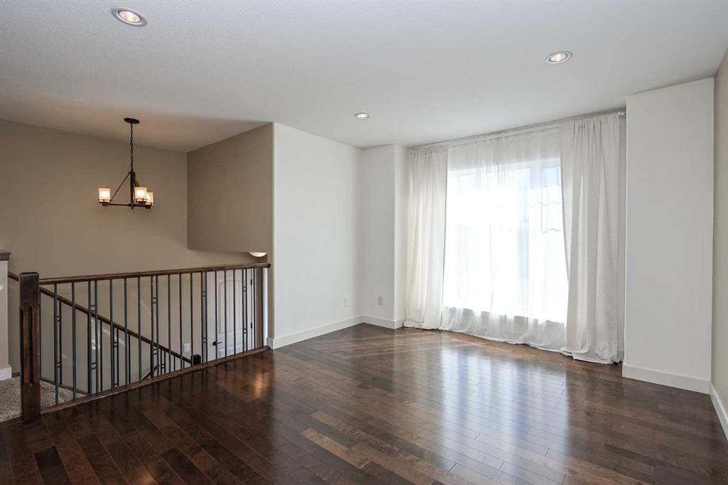 85 Cedar Crescent, Blackfalds, AB - Indoor Photo Showing Other Room
