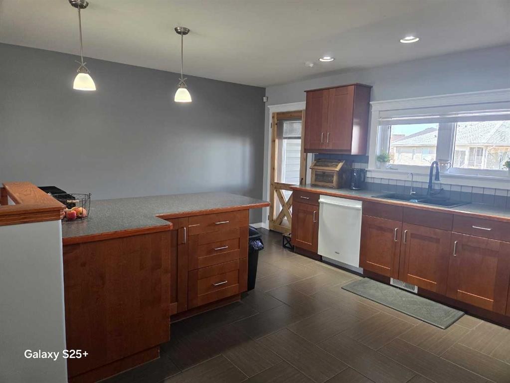 5314 55Th Ave, Bashaw, AB