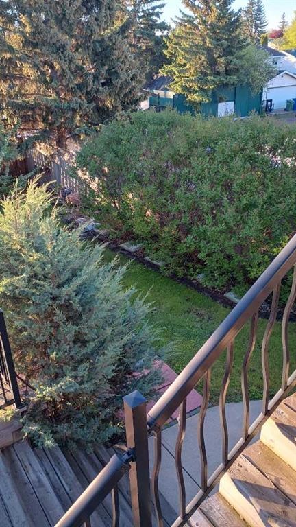 44 Norwest Close, Red Deer, AB - Outdoor