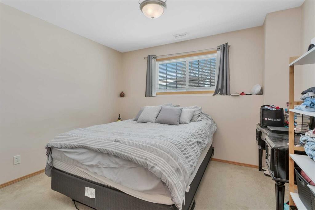 6205 Orr Drive, Red Deer, AB - Indoor Photo Showing Bedroom