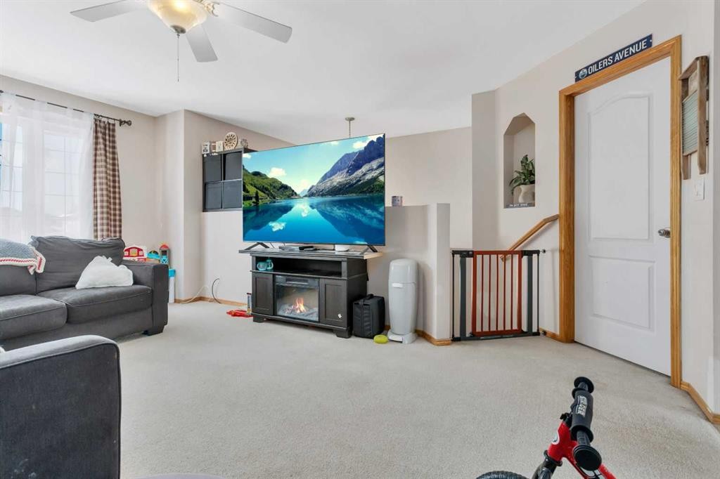 6205 Orr Drive, Red Deer, AB - Indoor