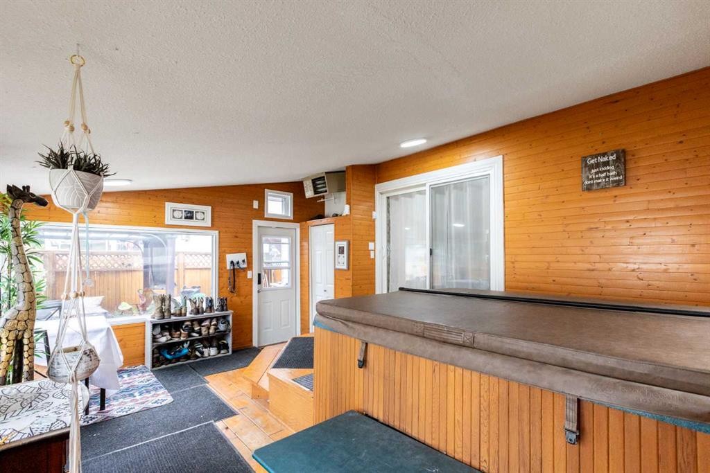 62 Rupert Crescent, Red Deer, AB - Photo Showing Other Room