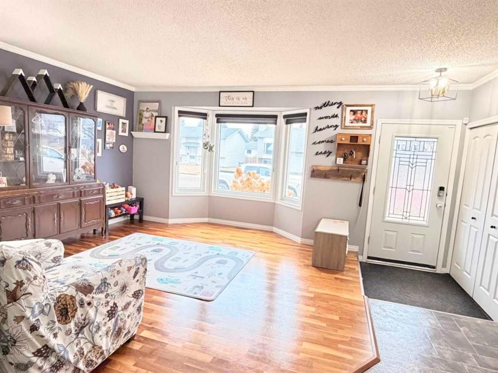 62 Rupert Crescent, Red Deer, AB - Indoor