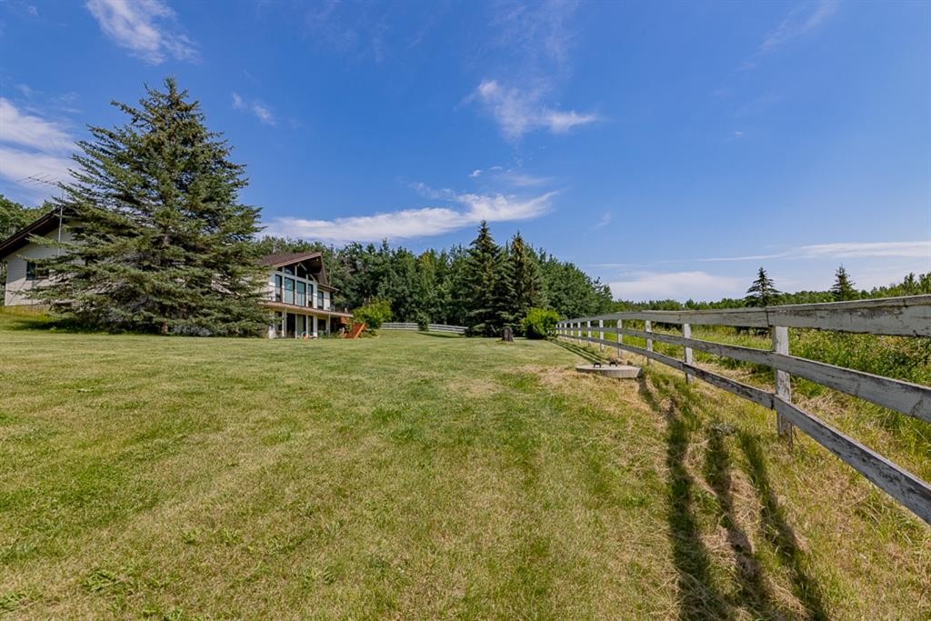 Sunhaven Road, Rural Lacombe County, AB - Outdoor With View